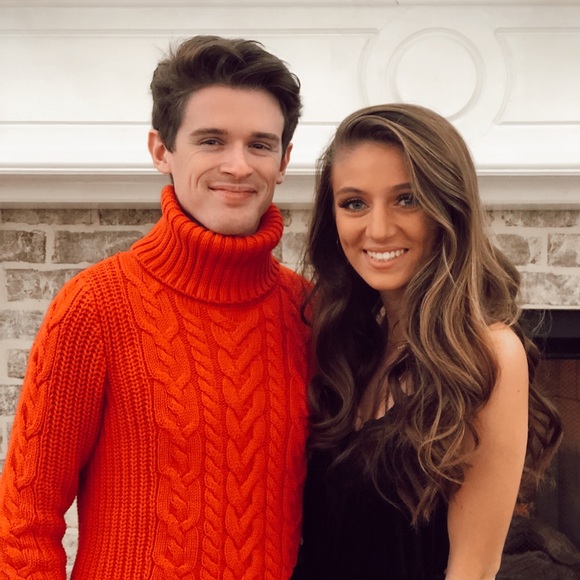 Meet your Posher, Olivia - Picture 1 of 1